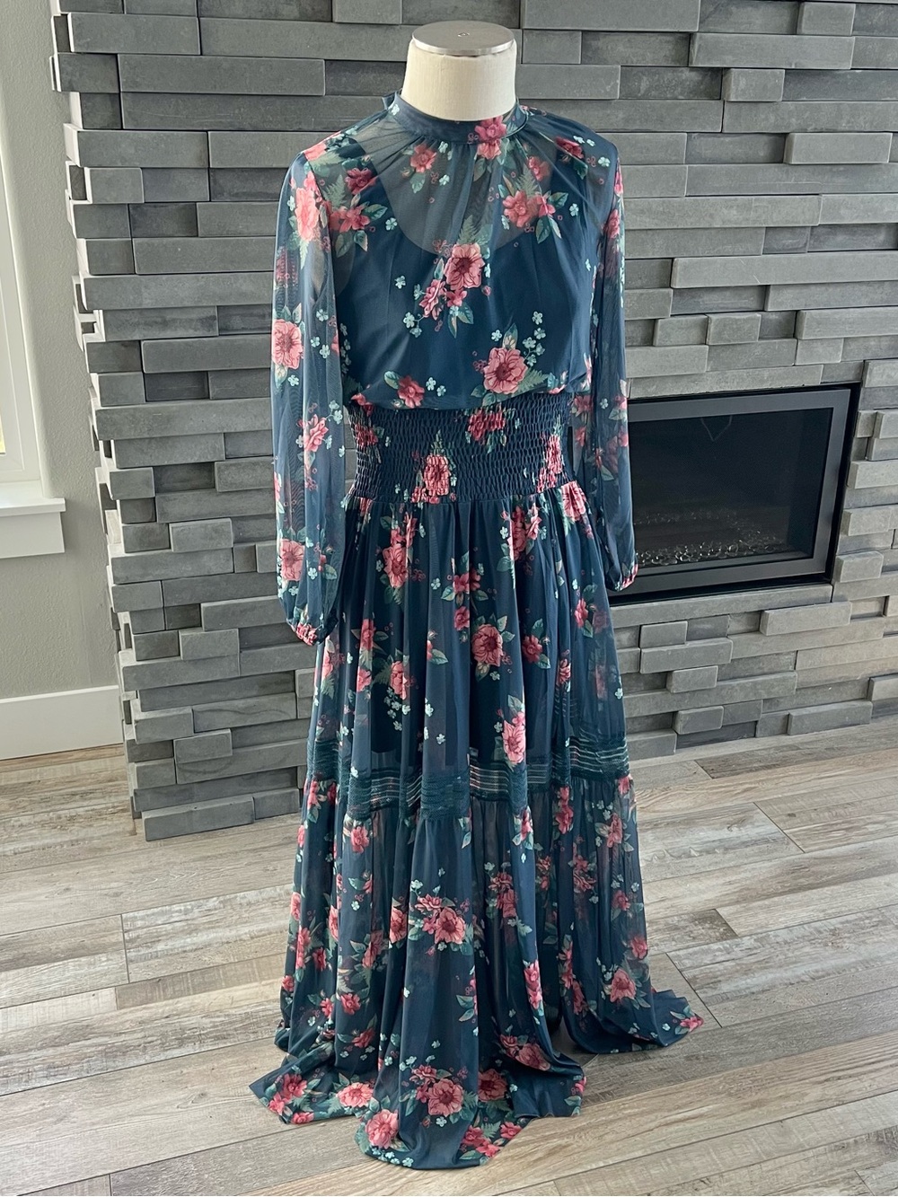 Joyfolie Women's Floral Print Long Sleeve Maxi Dress Size Small